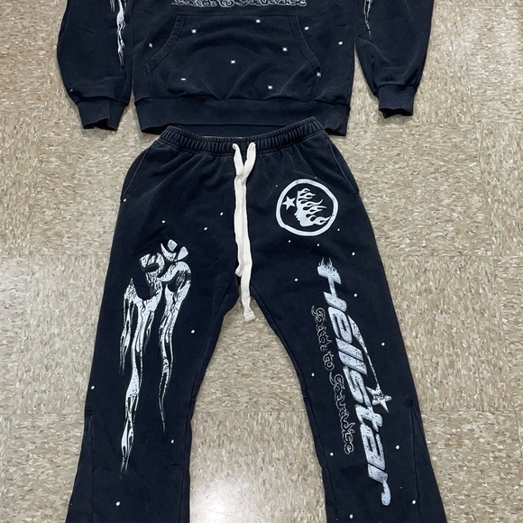 HellStar Graphic Tracksuit (Black)
